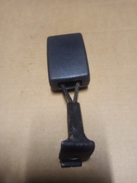 фото thumb №1, Застібка ременів зад 401266978 opel corsa