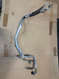 фото thumb №1, Wąż трубка шланг кондиціонера opel grandland x 3008 ii 5008 ii 9810467680