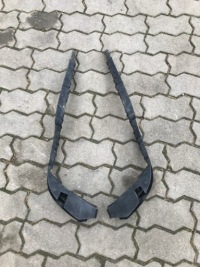 фото thumb №1, Напрямна бампера лівий правий задня vw passat b7