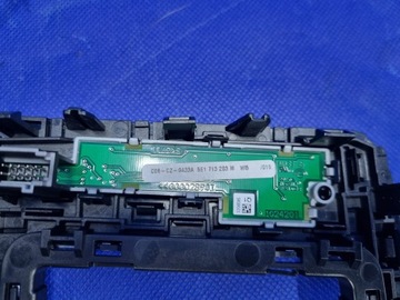 фото thumb №9, Skoda octavia iii dekor рамка панель коробки изменения коробки передач оригинальный номер 5e1713203m