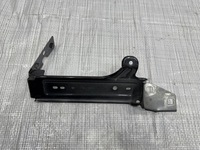 фото thumb №1, Кронштейн крыла alfa romeo stelvio