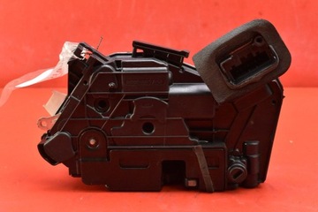 фото thumb №1, Замок двері праві зад задній 5e0839016 skoda octavia 3 iii 5d hb 13-17