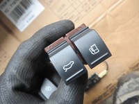 фото thumb №1, Выключатель крышки i заливка топлива vw passat b6 cc 3c0959903b x