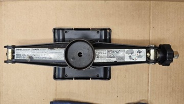 фото thumb №10, Mercedes w168 домкрат ключ клин треугольник чехол a1685830715 оригинал европа