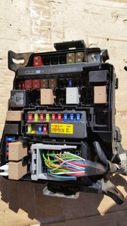 фото thumb №9, Корпус коробка предохранителей kia pro ceed ii