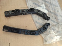 фото thumb №1, Направляющая бампера задняя jeep renegade левый 51959923sx правый 51959922sx