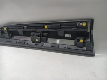 фото thumb №6, Планка двері перед передня права audi e-tron 4ke853960