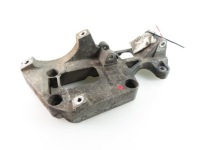Купить Кронштейн генератора audi a3 2.0 fsi axw 06f903143b, фото thumb