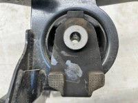 фото thumb №7, Yaris iii lift 1.5 vvti benz кронштейн подушка двигателя коробки передач левая b1