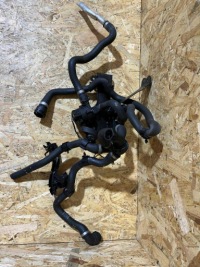 Помпа воды электроклапан + шланги bmw 9037610 8840614 9890553 оригинал 21r с Разборки, фото thumb