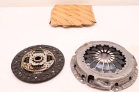 фото thumb №1, Toyota yaris auris corolla srzęgło прижим '04008-36112