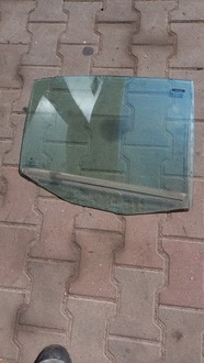 фото thumb №1, Стекло правая задняя skoda octavia 02r hb