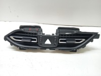 фото thumb №1, Решітка обдув середина hyundai i30 iii lift