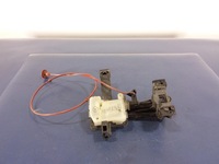 фото thumb №1, Mercedes r w251 привод крышка топлива a2518200197