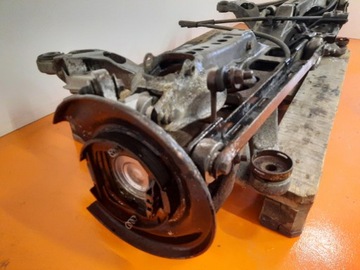 фото thumb №15, Volvo s80 2.5d 98-06 sedan балка подвешивание зад задняя 09200417