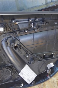 фото thumb №15, Обшивка дверь левый задняя audi a4 b8 s-line