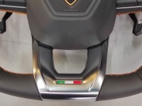 фото thumb №13, Lamborghini urus 2018- консоль капот подушка руль кожа 4ml857067