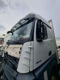 фото thumb №1, Каркас кабины + дверь mercedes actros mp4 euro 6