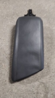 фото thumb №1, Alfa romeo giulia подлокотник