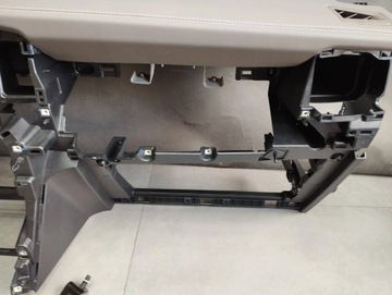 фото thumb №15, Vw amarok ii панель подушки ремені оригінал