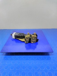 фото thumb №1, Mistubishi space star i замок двері лівий перед