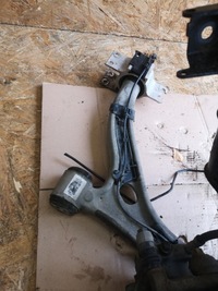 фото thumb №6, Mercedes cla w117 амортизаторна стійка поворотний кулак лівий перед важіль