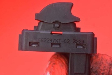 фото thumb №8, Вимикач підйому скла правий перед 9662297xt peugeot 5008 1 i 09-13