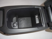 фото thumb №5, Тунель середній підлокітник volvo v40 d2 2013