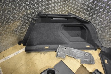 фото thumb №5, Идеальные салон багажника обивка kpl. audi e-tron 4ke 1