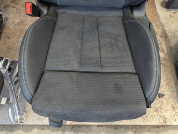 фото thumb №7, Audi a4 b9 8w 2019-2024 сидіння диван підлокітник s-line рестайлінг підігрів sedan