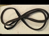 фото thumb №1, Прокладка дверь левый задняя peugeot 5008 i 09-16