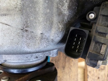 фото thumb №10, Редуктор коробки 7636181 bmw f10 f11 2.0d xdrive