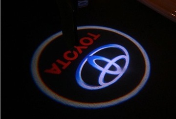 АВТОМОБИЛЬНЫЙ ПРОЕКТОР 2 В 1 СВЕТОДИОДНЫЙ ЛОГОТИП TOYOTA Yaris RAV4 Prius Corola Avensis + БЕСПЛАТНО