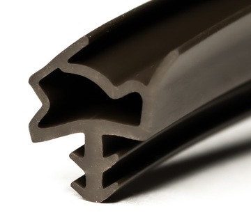 USZCZELKA DO PROGU DREWNIANEGO ALUMINIOWEGO BRĄZOWA