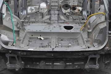 фото thumb №9, Bentley bentayga pas зад задній крило лівий правий чверть ванна l999