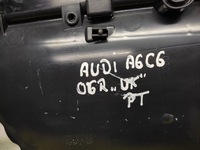 фото thumb №12, Audi a6 c6 kombi оббивка двері правий задня