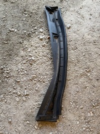 фото thumb №1, Nissan pulsar c13 жабо пластиковый наружное