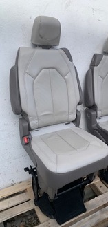 фото thumb №7, Chrysler pacifica ii 16- сидіння лівий задня ii ряд шкіра