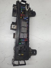 Купить Коробка предохранителей tesla model s 109440500d, фото thumb