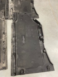 Накладка плита подвеска левая правая a5 8w оригинал Киев, фото thumb