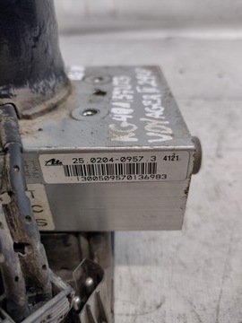 фото thumb №9, Насос abs chrysler voyager iv 2,8 crd 110 kw 150 km p04721428af