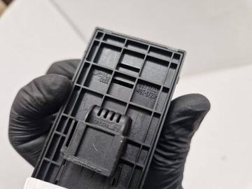 фото thumb №11, Переключатель панель кнопки подъёма стекло хром audi a6 c7 4g0959851