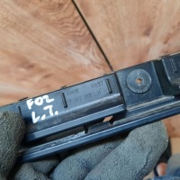 F02 f04 напрямна кронштейн поріг ліва 7187105 комплект в Україні, фото thumb