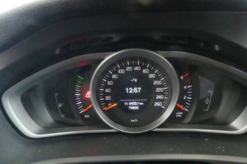 фото thumb №8, Спідометр  volvo v40 ii 12-19 36011338 2.0 d2 європа