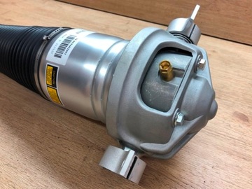 фото thumb №11, Амортизатор повітряна подушка правий зад 7l8616020d do vw touareg porsche cayenne 9pa