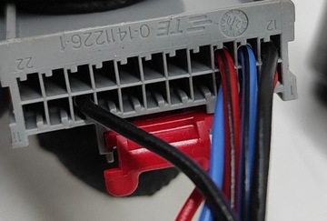 фото thumb №7, Jaguar i-pace 2020 правая сторона электрические зеркало боковые дверь передних