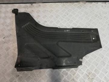 Mercedes-Benz B W246 КРЫШКА ШАССИ СПРАВА