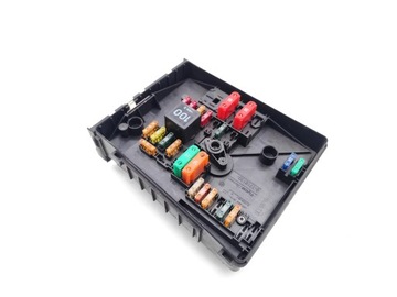 фото thumb №3, Vw touran рамка / модуль предохранителей 2.0 tdi дизель 103kw 140 hp 2007