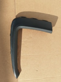 фото thumb №1, Bmw i3 молдинг бампера передній 51117462299