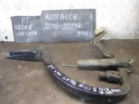 фото thumb №1, Петля кришки правий задня audi a6 c8 18-23r lx5b